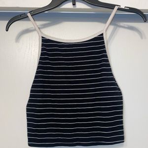 Crop top halter